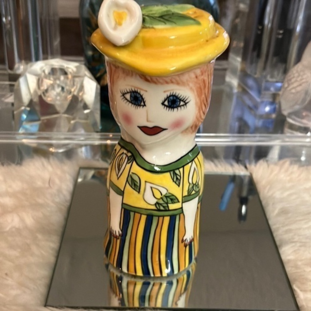 Ganz Vintage “Lily” Ceramic Salt/Pepper Shaker